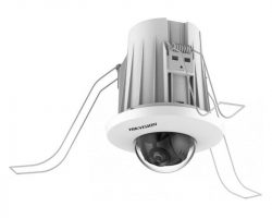 Hikvision DS-2CD2E23G2-U (4mm) IP kamera