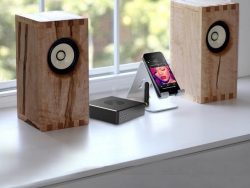 iEAST SoundStream M20 zenelejátszó